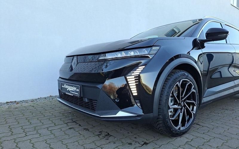 Gebraucht Renault Scenic E-Tech Techno 125 kW (170 PS) 2025 Schwarz SUV