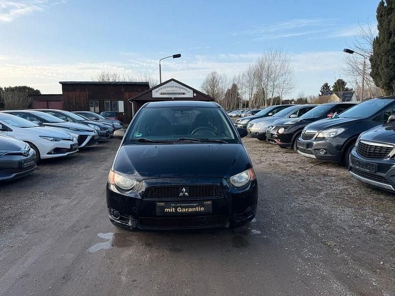 Gebraucht Mitsubishi Colt Inform 75 PS (55 kW) 2009 Schwarz Kleinwagen