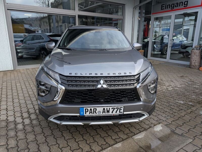 Gebraucht Mitsubishi Eclipse Cross Plus 188 PS (138 kW) 2024 Grau SUV