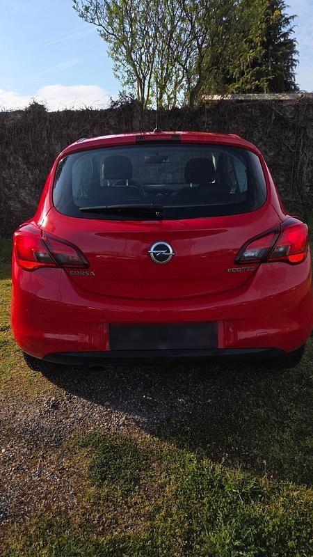 Gebraucht Opel Corsa 90 PS (66 kW) 2018 Rot Kleinwagen