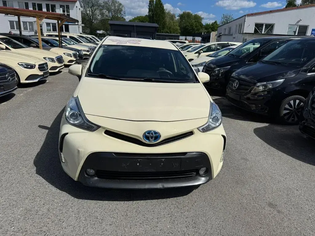 Gebraucht Toyota Prius+ 136 PS (100 kW) 2016 Weiß Van / Kleinbus