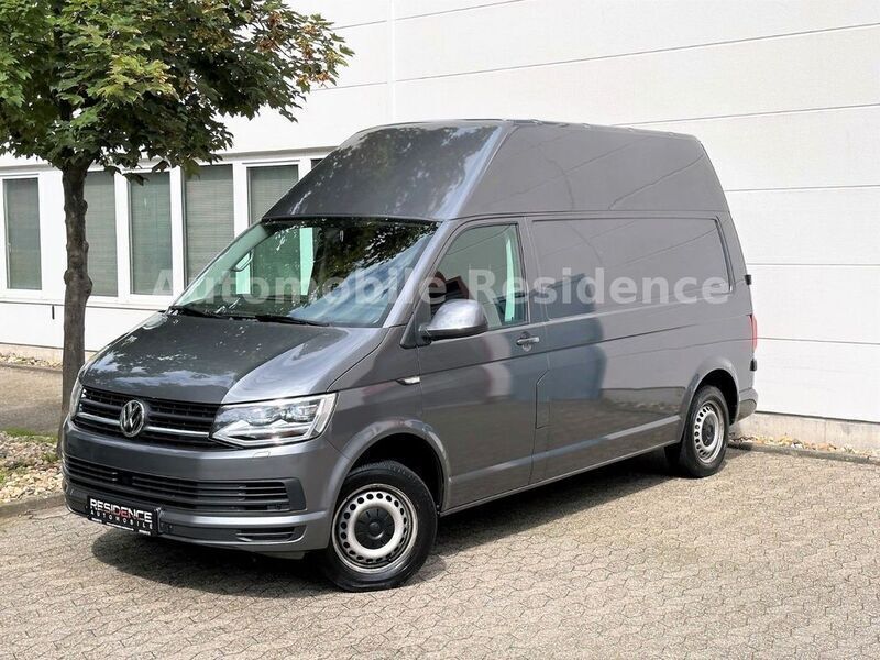 Grau Gebraucht 2017 VW T6 Van | 25.980 € - Bild 1/4