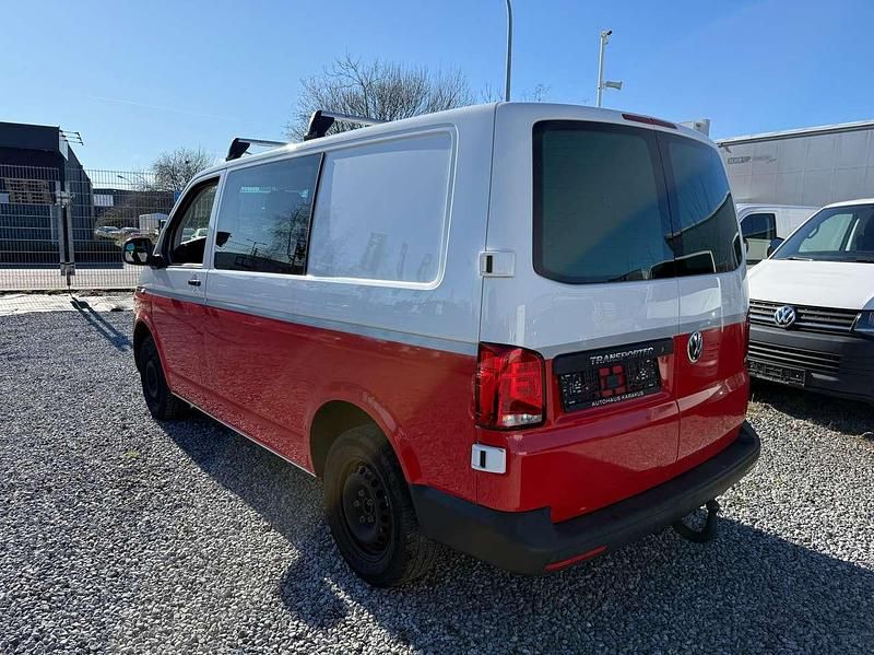 Gebraucht VW Transporter Comfortline 110 PS (80 kW) 2022 Candyweiß Van