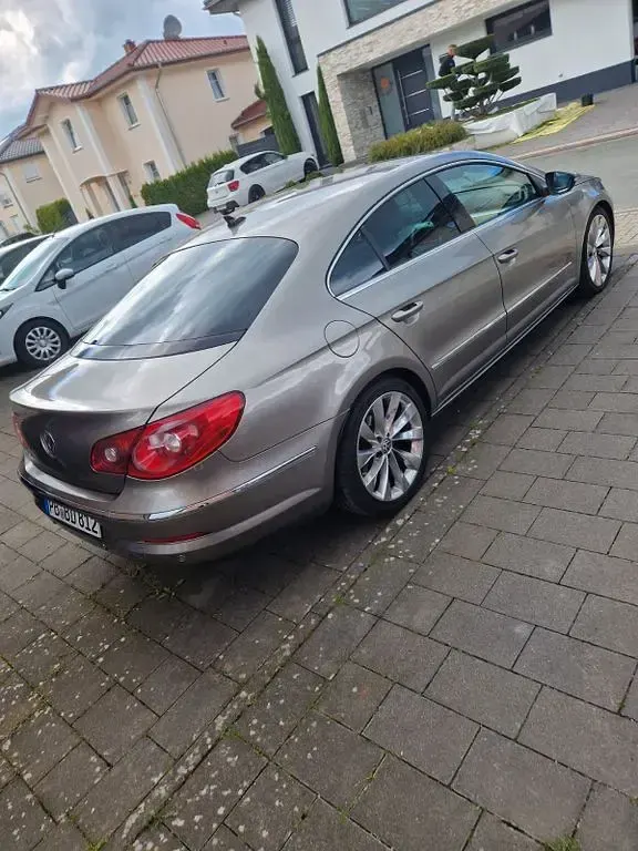 Gebraucht VW CC 143 PS (105 kW) 2009 Beige Limousine
