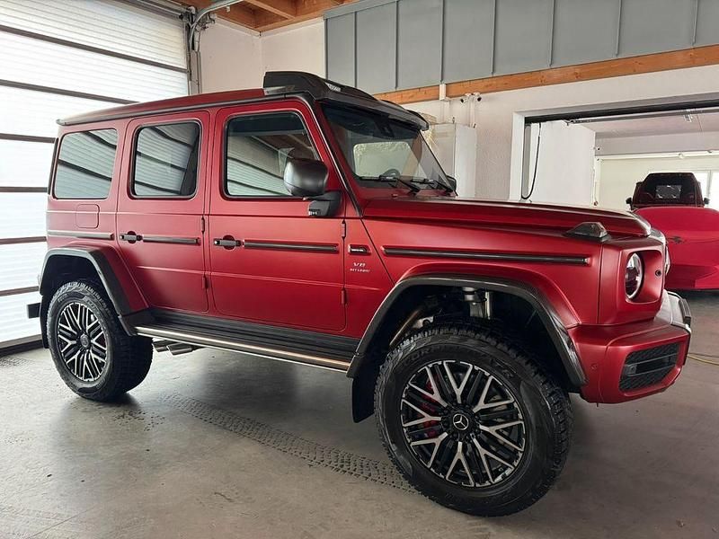 Rot Gebraucht 2023 Mercedes G63 AMG SUV | 259.000 € - Bild 1/4