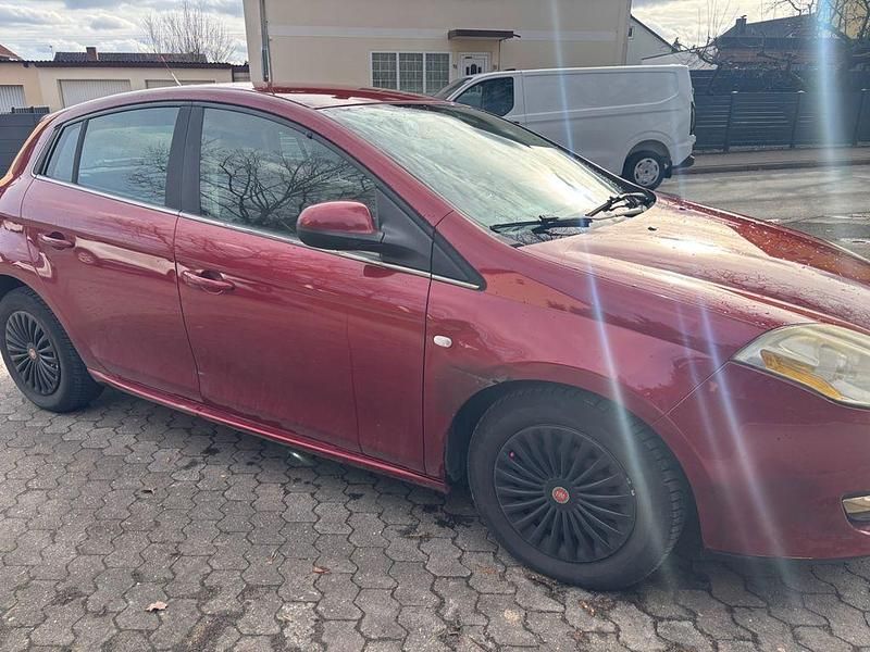 Gebraucht Fiat Bravo Emotion 90 PS (66 kW) 2007 Rot Kleinwagen