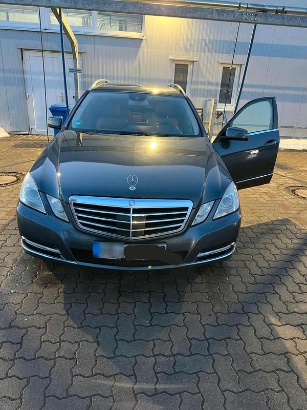 Second-hand Mercedes E250 204 CP (150 kW) 2012 Break