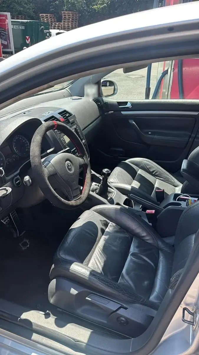 Gebraucht VW Golf V 150 PS (110 kW) 2004 Silber Kleinwagen