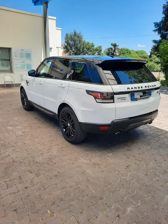 Gebraucht Land Rover Range Rover HSE 249 PS (183 kW) 2015 Weiß SUV