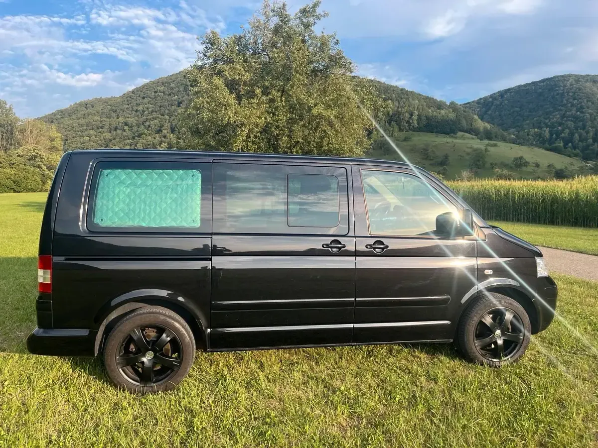 Gebraucht VW Multivan Highline 174 PS (127 kW) 2008 Schwarz Van / Kleinbus