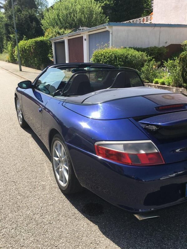 Blau Gebraucht 2005 Porsche 996 Cabrio | 34.450 € (Fairer Preis) - Bild 1/4