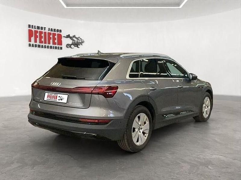 Second-hand Audi e-tron S-Line 11 kW (15 CP) 2021 Andere SUV
