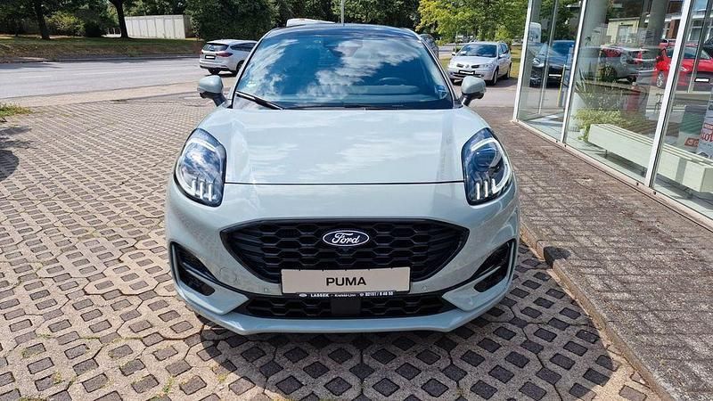 Grau Gebraucht 2024 Ford Puma ST-Line X Limousine | 26.999 € (Etwas zu teuer) - Bild 1/4