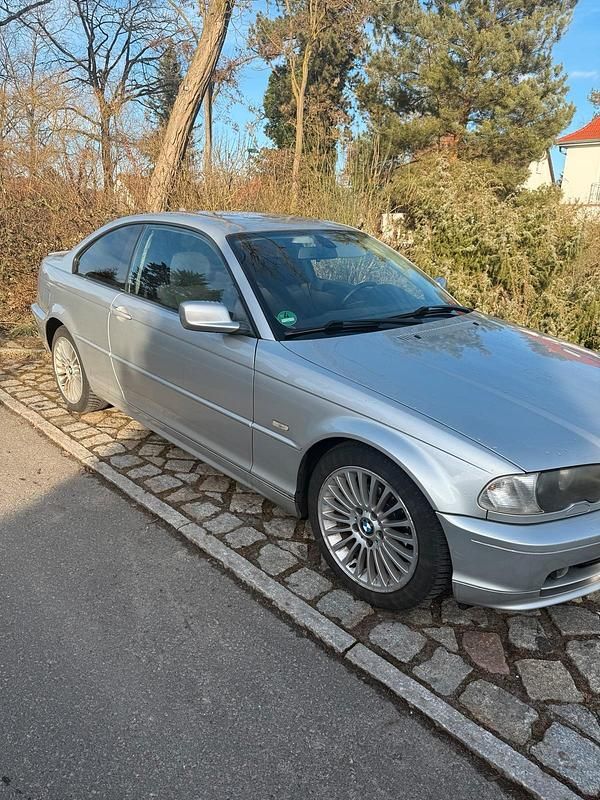 Gebraucht BMW 318 143 PS (105 kW) 2002 Coupé