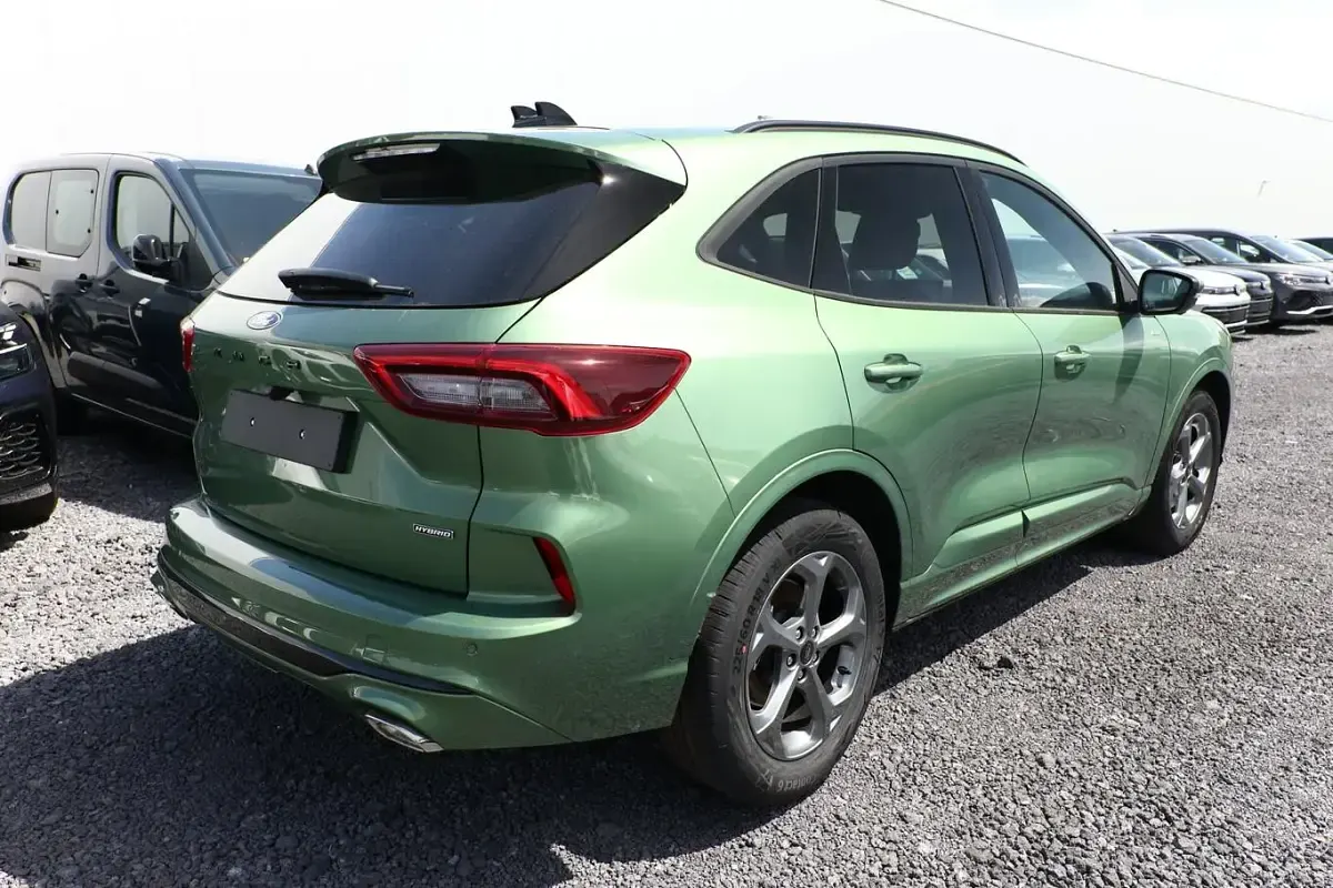 Ny Ford Kuga ST-Line 179 HK (131 kW) 2025 Grøn SUV