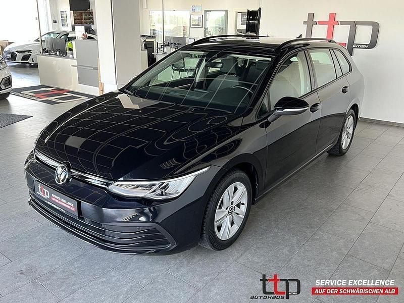 Schwarz Gebraucht 2023 VW Golf VIII Kombi | 19.850 € (Superpreis) - Bild 1/4