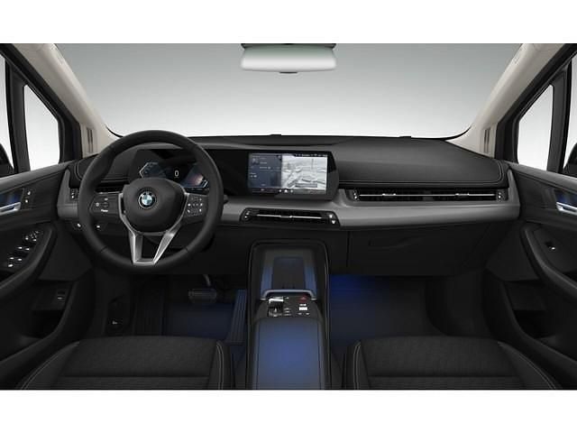 Gebraucht BMW 220 Active Tourer 156 PS (114 kW) 2025 Schwarz Van / Kleinbus