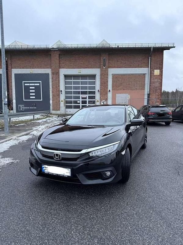 Schwarz Gebraucht 2018 Honda Civic S Limousine | 14.900 € (Teuer) - Bild 1/4