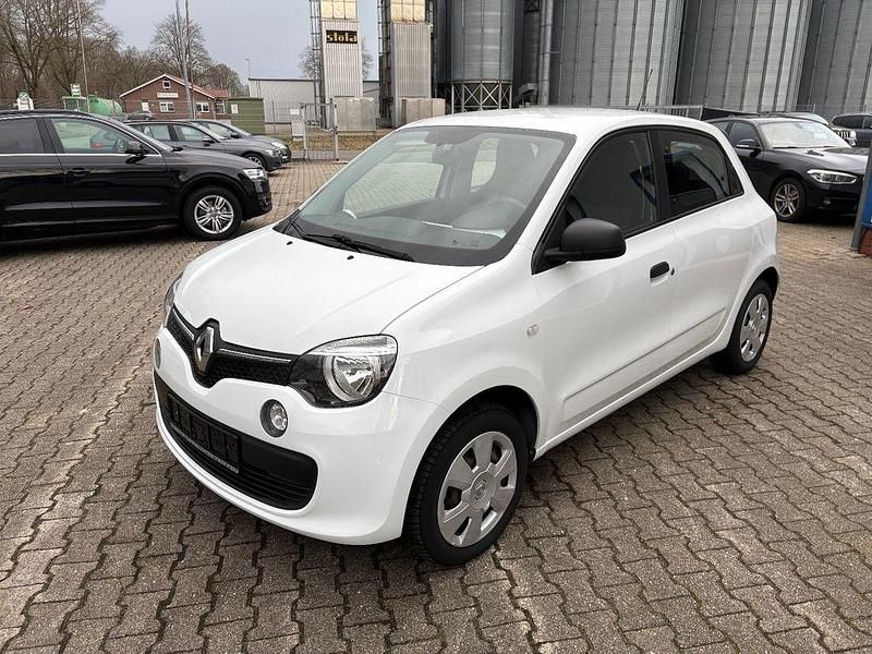 Gebraucht Renault Twingo Life 69 PS (50 kW) 2018 Weiß Kleinwagen