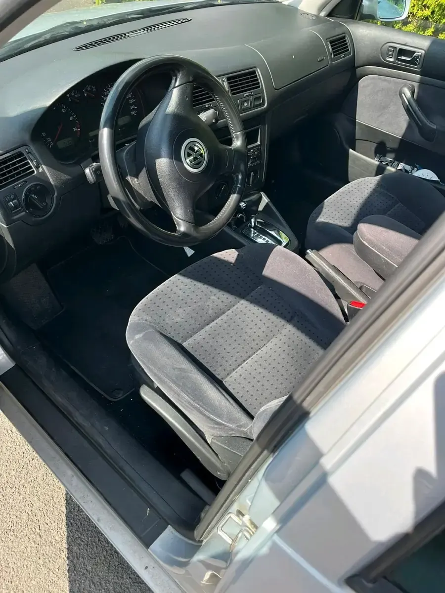 Gebraucht VW Bora 105 PS (77 kW) 1999 Silber Limousine