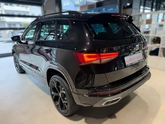 Neu Seat Ateca Black Edition 150 PS (110 kW) 2026 Schwarz SUV