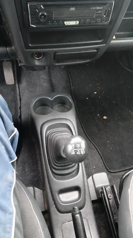 Gebraucht Opel Agila 45 PS (33 kW) 2006 Silber Kleinwagen