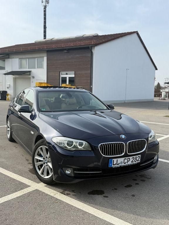 Gebraucht BMW 535 306 PS (225 kW) 2011 Blau Limousine