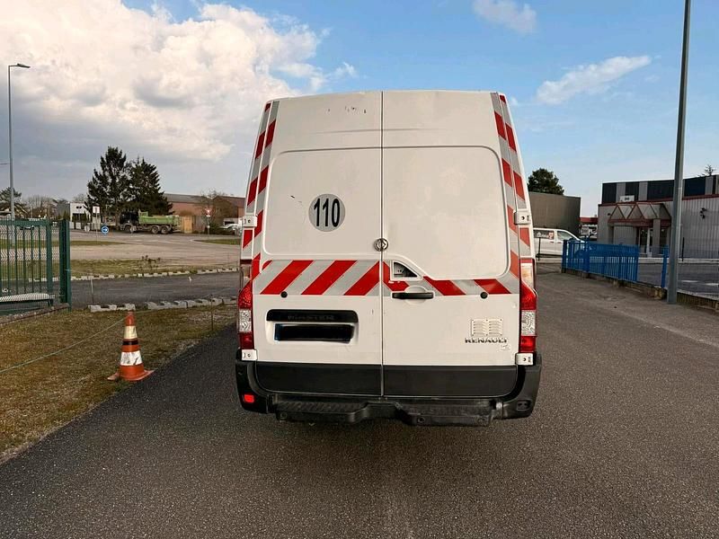 Gebraucht Renault Master 135 PS (99 kW) 2021 Weiß Van / Kleinbus