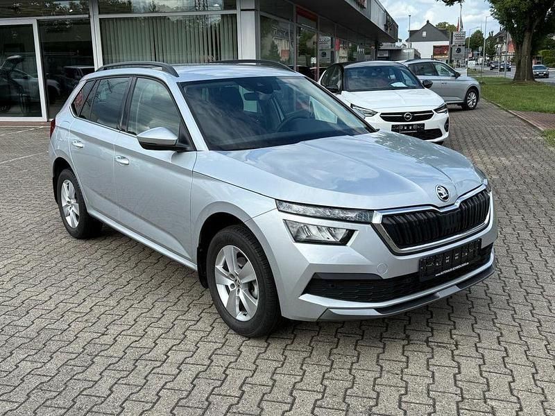 Gebraucht Skoda Kamiq 110 PS (80 kW) 2024 Brilliantsilber metallic (metallic) SUV