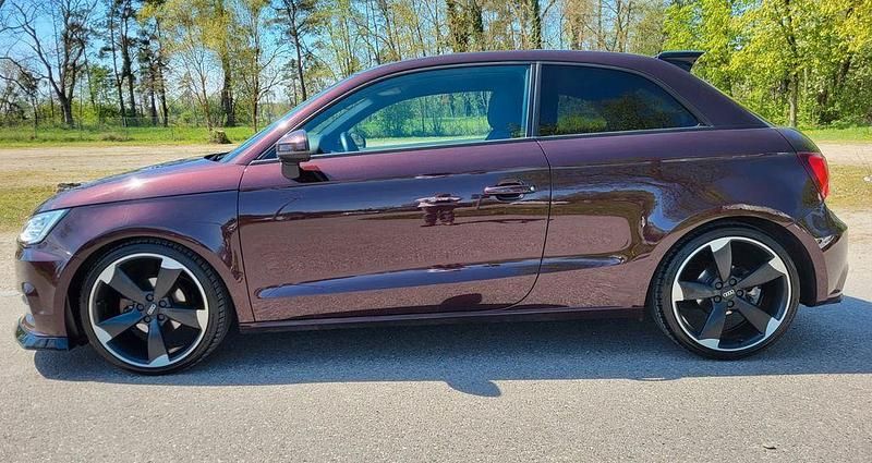 Gebraucht Audi A1 Sport 95 PS (69 kW) 2015 Violett Kleinwagen