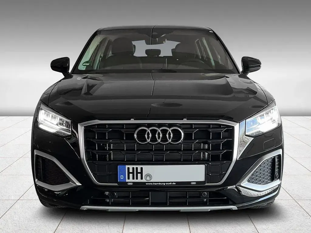 Używany Audi Q2 Advanced 150 KM (110 kW) 2026 Czarny SUV