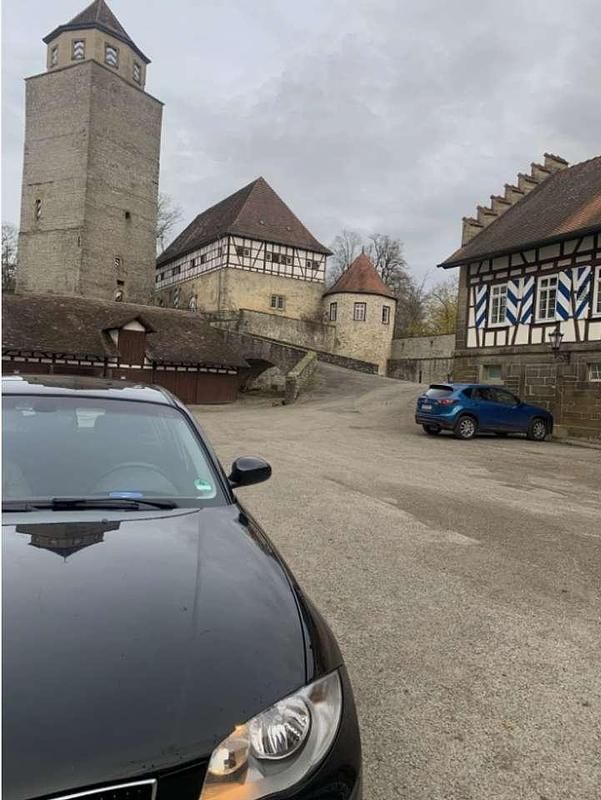 Gebraucht BMW 118 122 PS (89 kW) 2005 Schwarz Kleinwagen