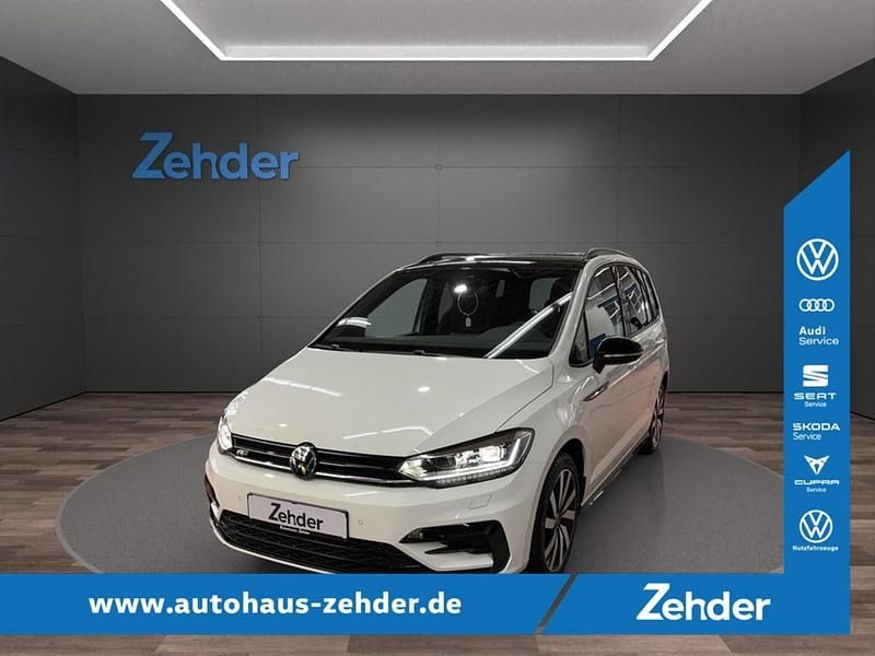 Gebraucht VW Touran Highline 150 PS (110 kW) 2025 Weiß Van / Kleinbus