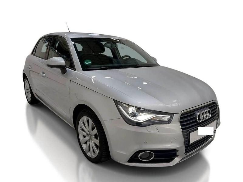 Gebraucht Audi A1 Sportback Ambiente 122 PS (89 kW) 2013 Silber Kleinwagen