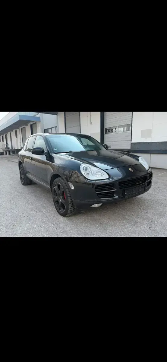 Second-hand Porsche Cayenne S 340 CP (250 kW) 2004 Negru SUV