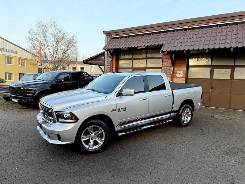Gebraucht Dodge Ram 407 PS (299 kW) 2018 Silber Pickup