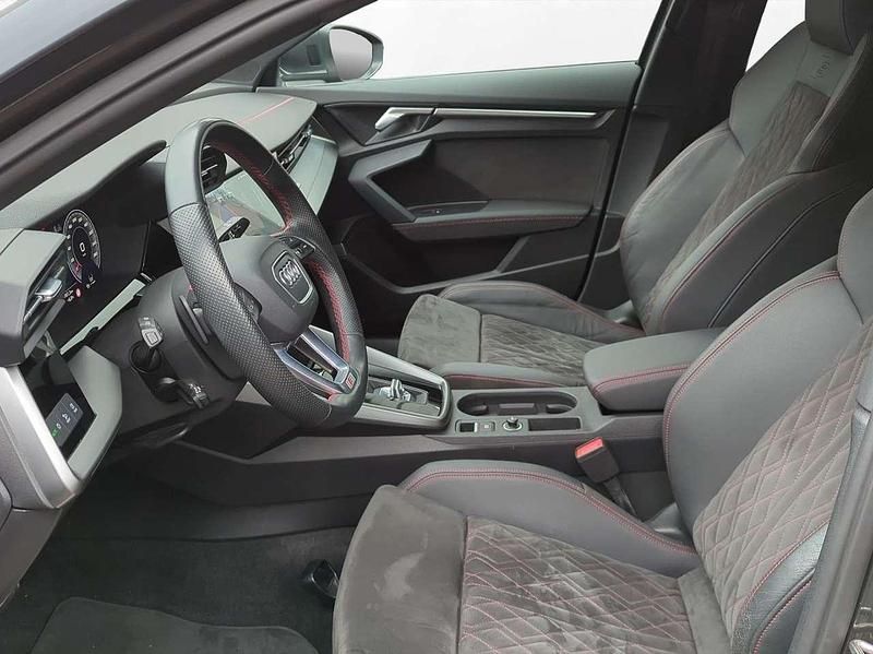 Gebraucht Audi A3 Edition .1 150 PS (110 kW) 2022 Grau Limousine