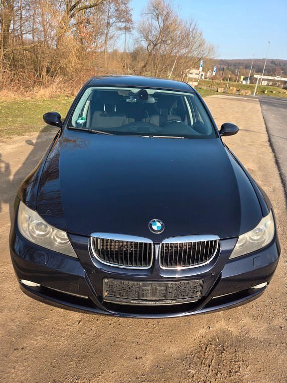 Gebraucht BMW 325 Performance 197 PS (144 kW) 2007 Blau Kombi