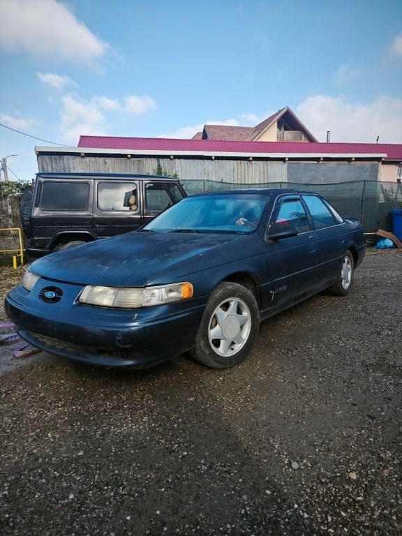Blau Gebraucht 1992 Ford Taurus Limousine | 2.500 € - Bild 1/4