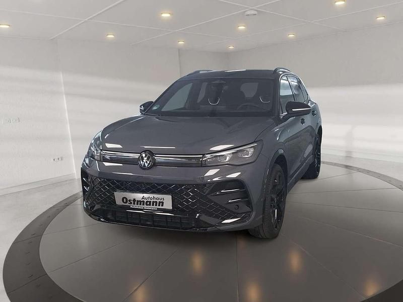Gebraucht VW Tiguan 193 PS (141 kW) 2026 Delfingrau metallic SUV