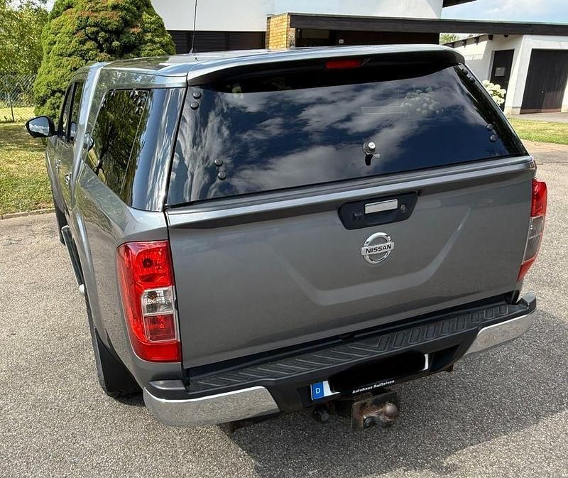 Grau Gebraucht 2018 Nissan Navara S Abholung | 26.500 € (Fairer Preis) - Bild 1/4