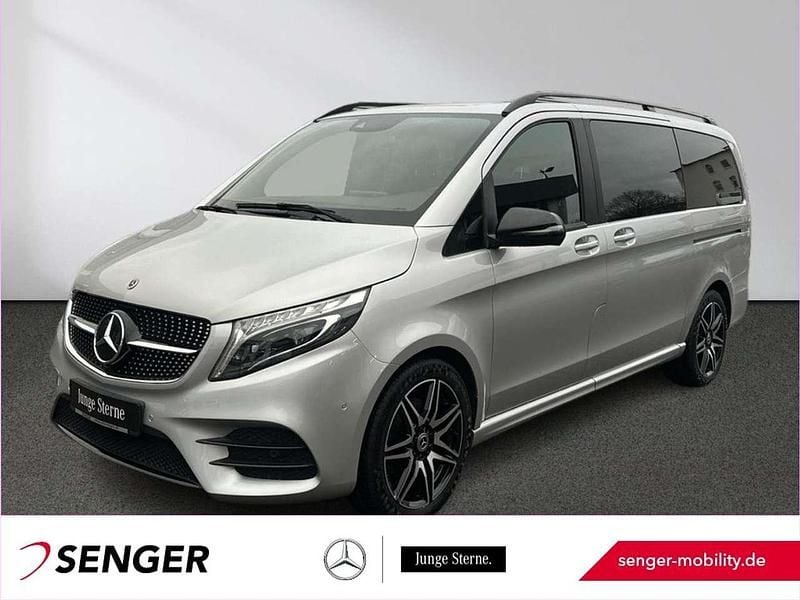 Brillantsilber Gebraucht 2021 Mercedes 300 AMG Kombi | 50.450 € (Guter Preis) - Bild 1/4