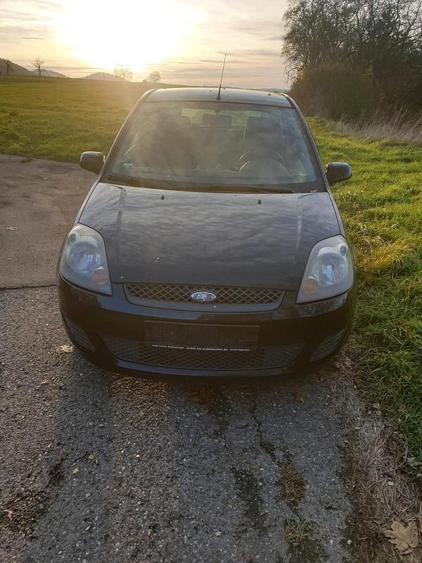 Schwarz Gebraucht 2008 Ford Fiesta Kleinwagen | 1.400 € (Fairer Preis) - Bild 1/4