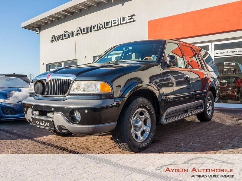 Schwarz Gebraucht 1998 Lincoln Navigator SUV | 6.995 € - Bild 1/4