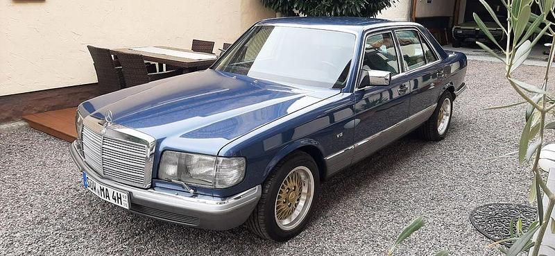 Gebraucht Mercedes 380 SE 204 PS (150 kW) 1981 Blau Limousine