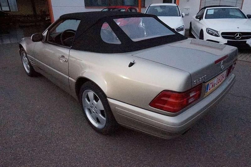 Gebraucht Mercedes SL500 306 PS (225 kW) 1999 Rauchsilber Cabrio