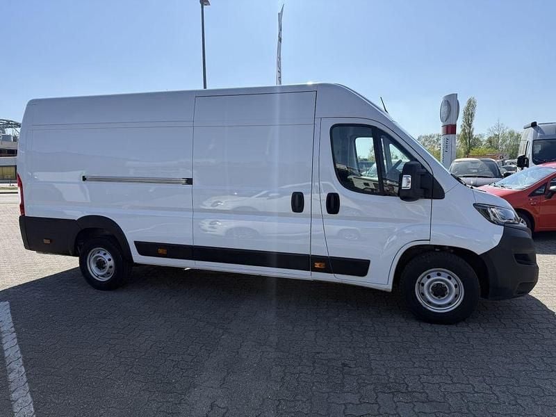 Gebraucht Fiat Ducato 140 PS (102 kW) 2022 Weiß Van