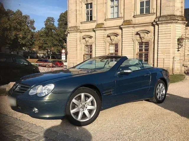 Gebraucht Mercedes SL500 306 PS (225 kW) 2003 Andere farben Cabrio