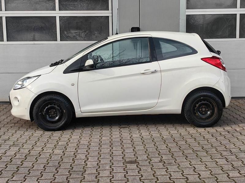 Gebraucht Ford Ka Trend 69 PS (50 kW) 2011 Weiß Kleinwagen