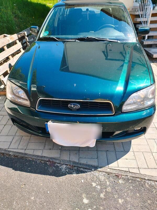 Grün Gebraucht 2003 Subaru Legacy Kombi | 1.000 € (Fairer Preis) - Bild 1/4